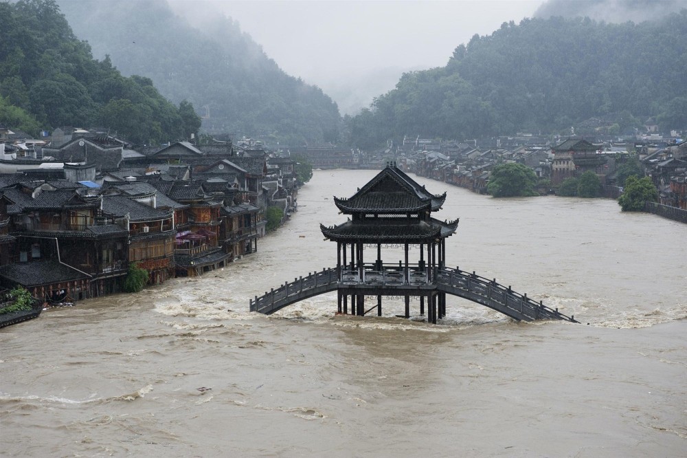 Floods in China Led to Decline in Bitcoin Hash Rate