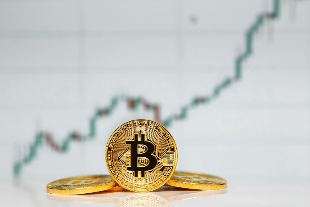 Bitcoin Continues to Move in an Upward Trend