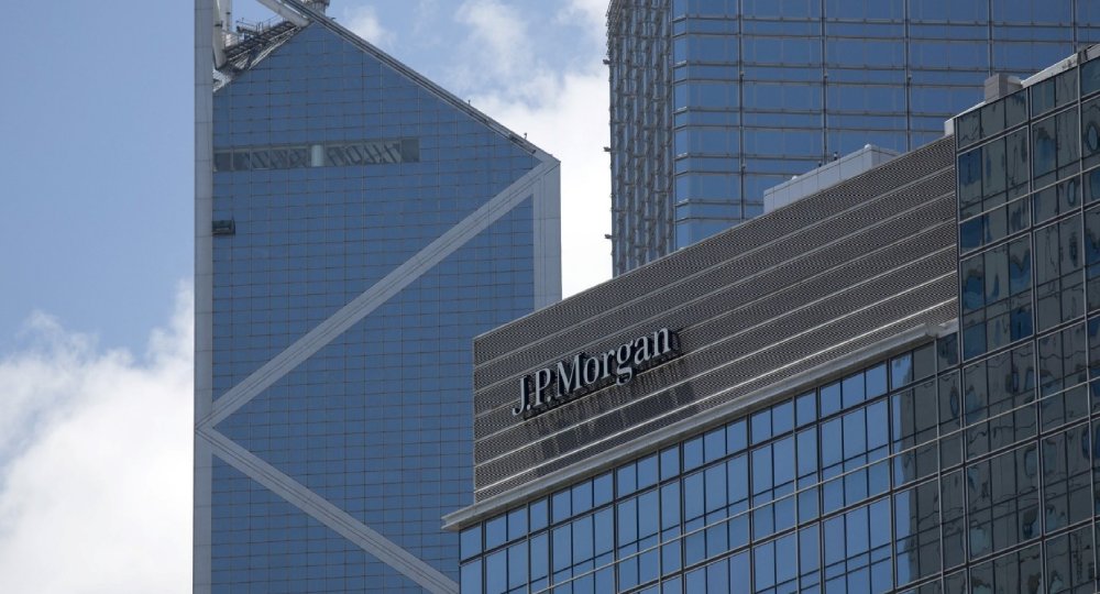 JPMorgan Strategists Advise to Invest 1% of Portfolio in Bitcoin