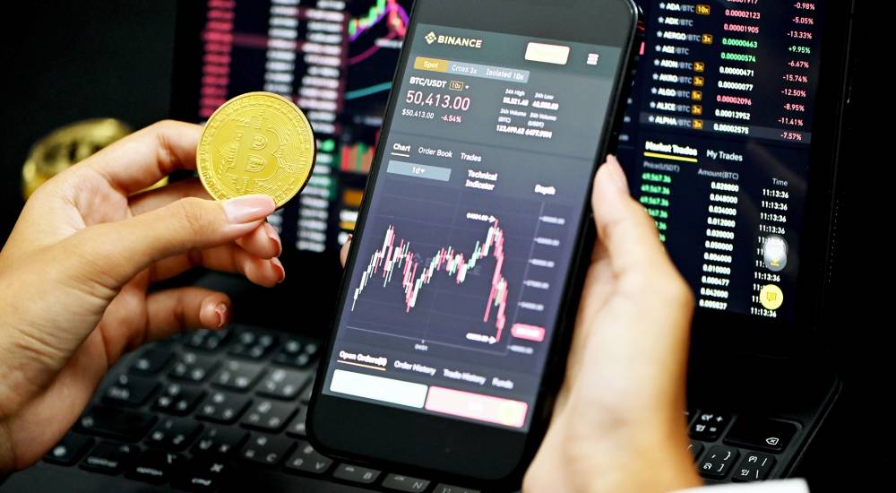 Russia War Causes Currency Issues -200% Ukraine Bitcoin Exchange Hike